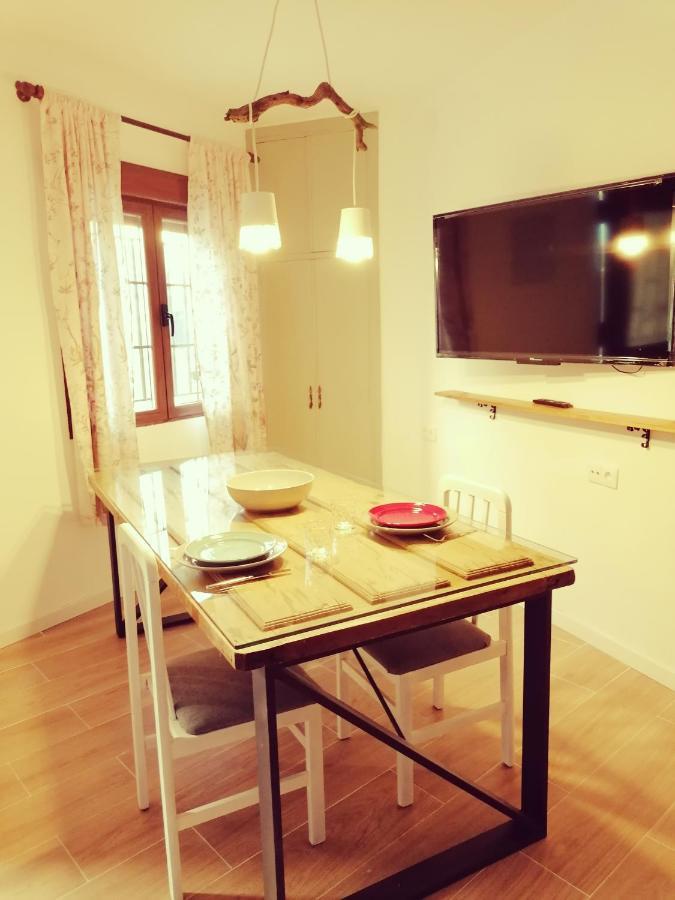 Ambroz Y Plata Villa อัลเดอานวยวา เดล กามิโน ภายนอก รูปภาพ