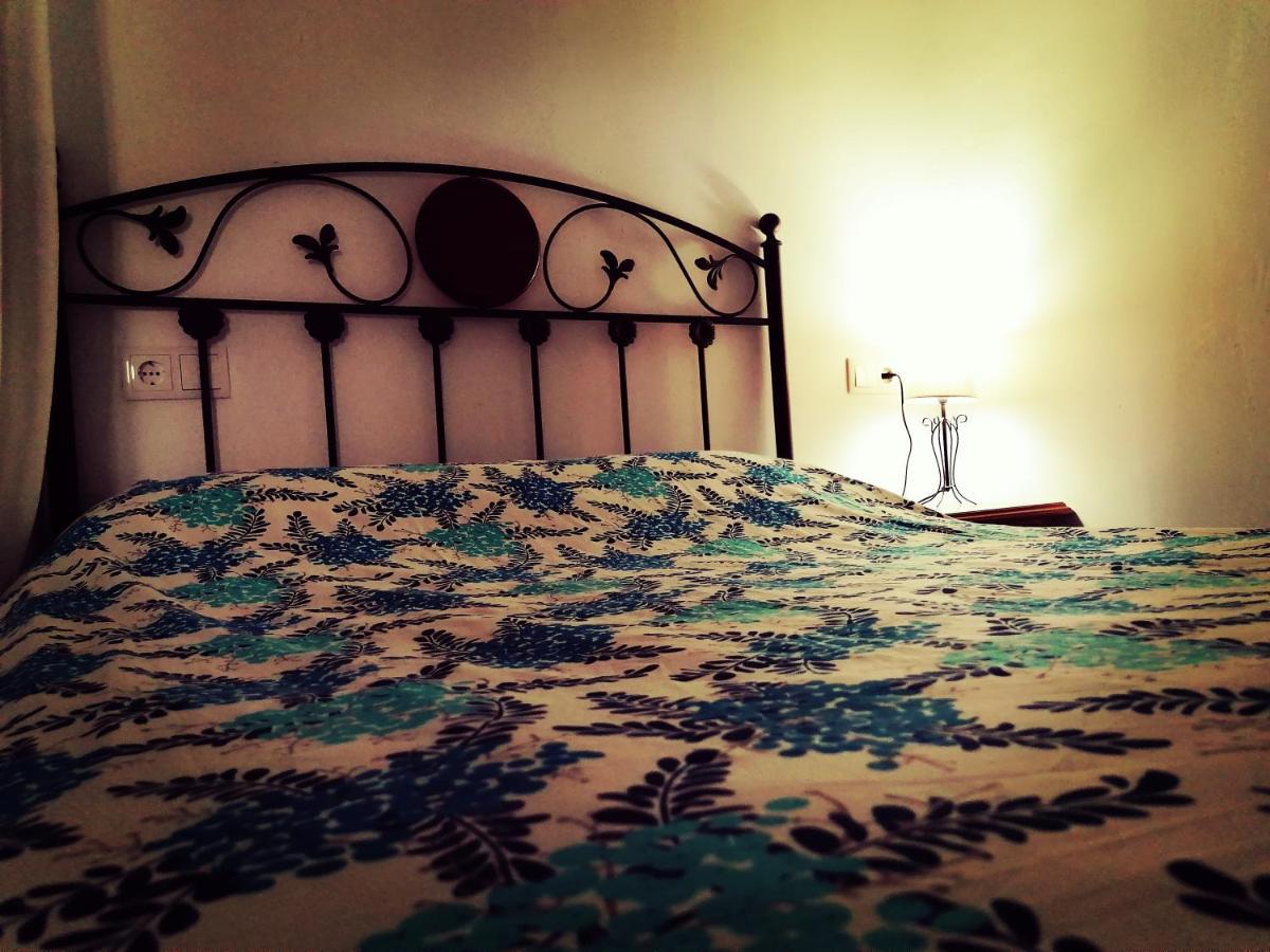 Ambroz Y Plata Villa อัลเดอานวยวา เดล กามิโน ภายนอก รูปภาพ