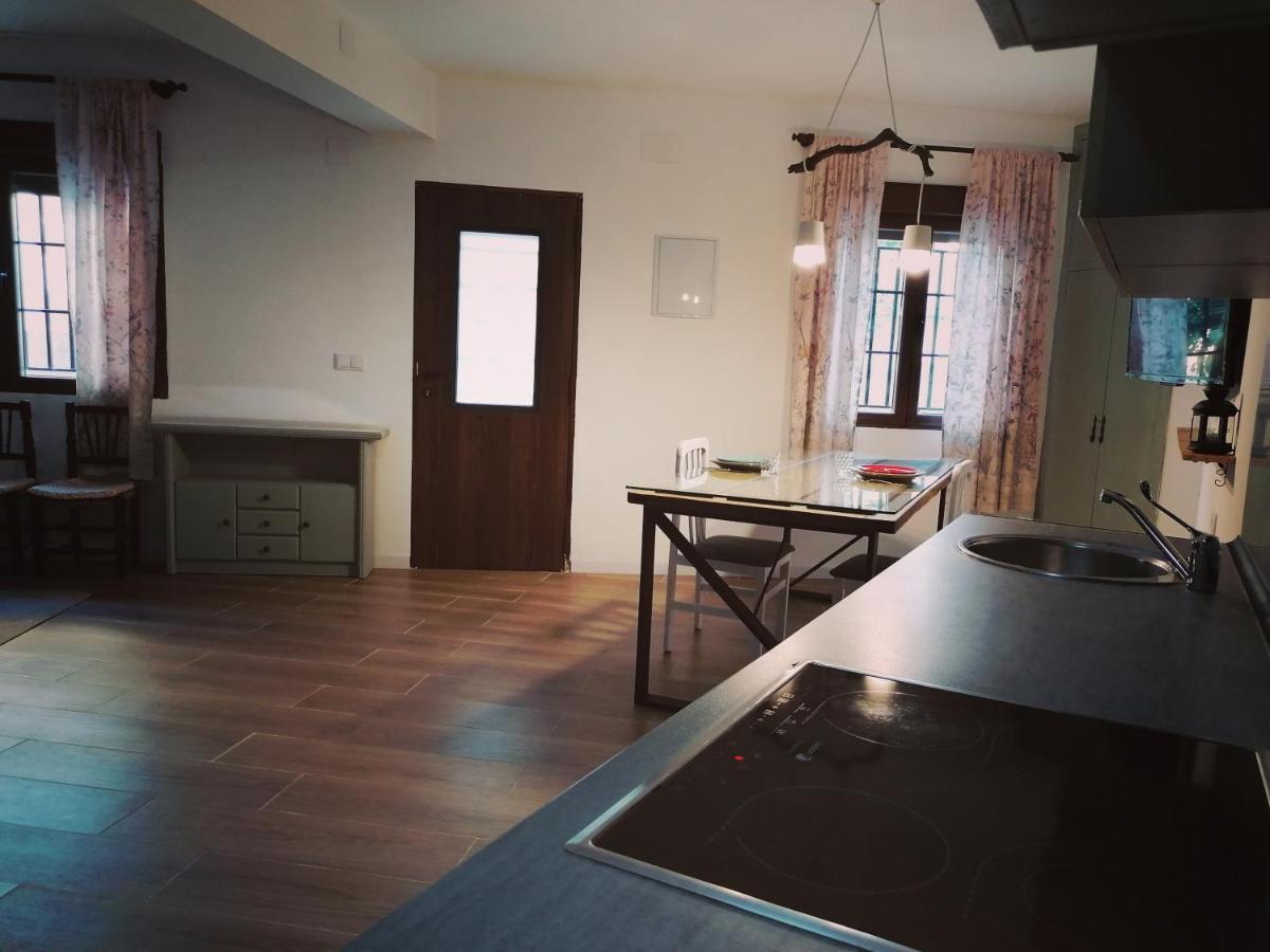 Ambroz Y Plata Villa อัลเดอานวยวา เดล กามิโน ภายนอก รูปภาพ