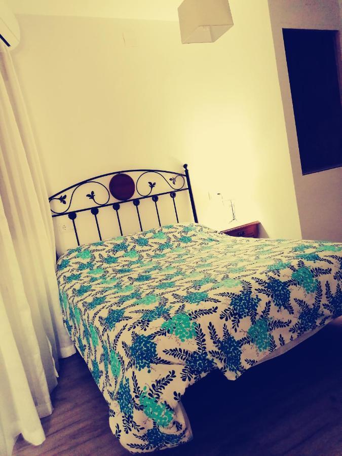Ambroz Y Plata Villa อัลเดอานวยวา เดล กามิโน ภายนอก รูปภาพ